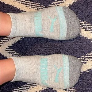 Used women’s socks 
DM preferences 
Socks from @ the gym 
Socks from in a sauna